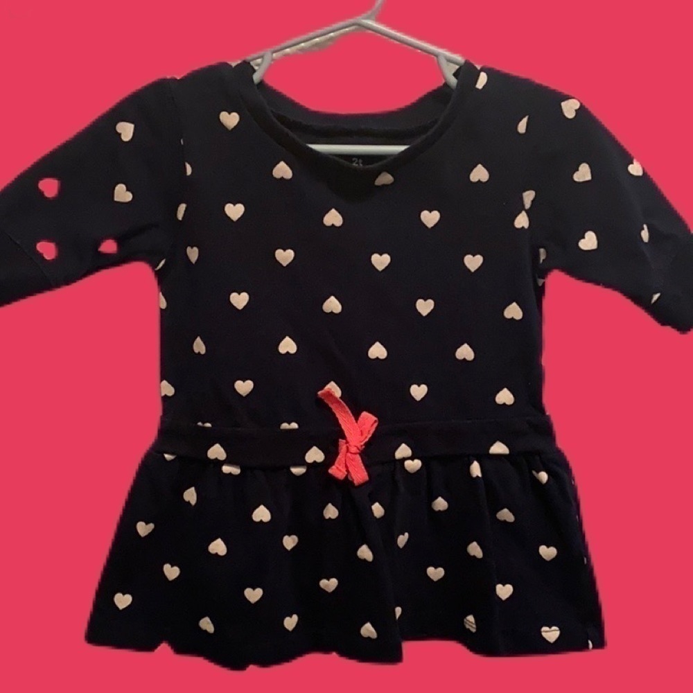 - Carters Pokadot Dress w/ pink bow 2T